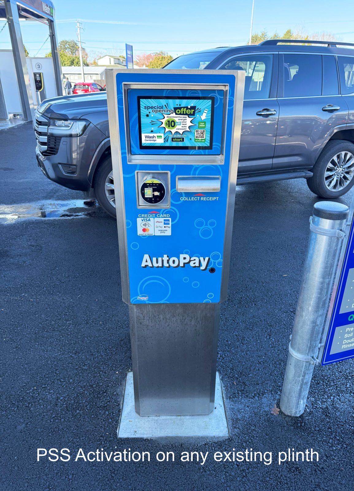 The Paydrop plinth welcoming a driver to the wash